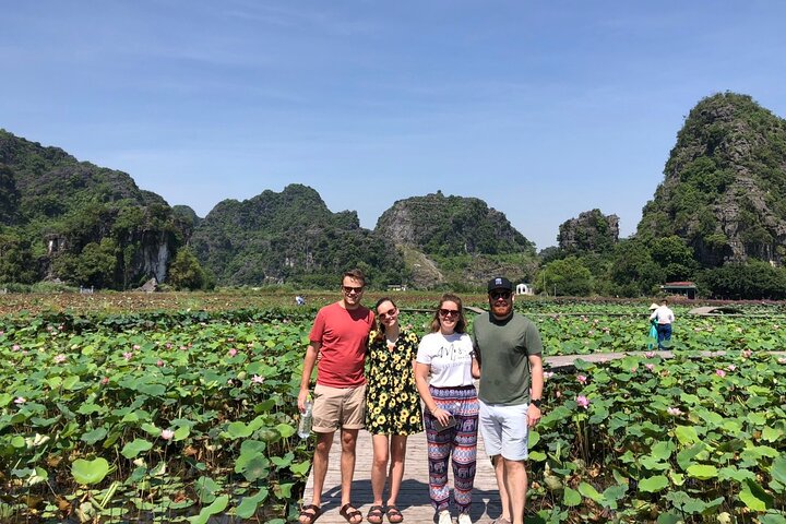3 Days 2 Nights Group Tour of Hanoi, Ninh Binh, and Halong Bay