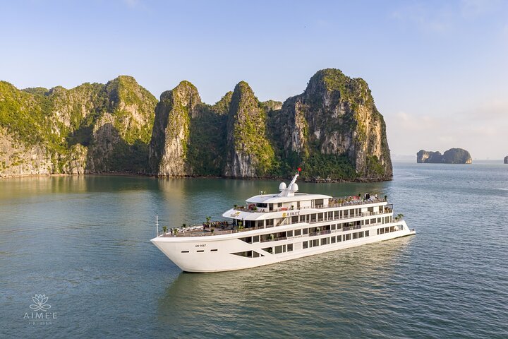 Ha Long Bay Luxury Aime’e 5-Star Cruise with Private Balcony