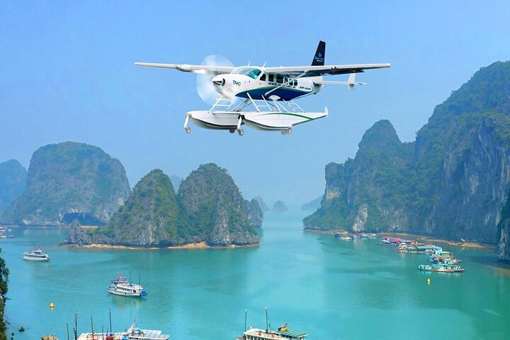25 Minute Scenic Halong Seaplane From Hanoi with Expressway 25 Minute Scenic Halong Seaplane From Hanoi with Expressway