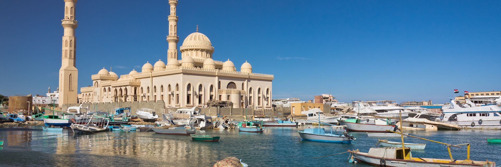 Premium City Tour: Mosque, Marina, Papyrus & Handicraft – Hurghada