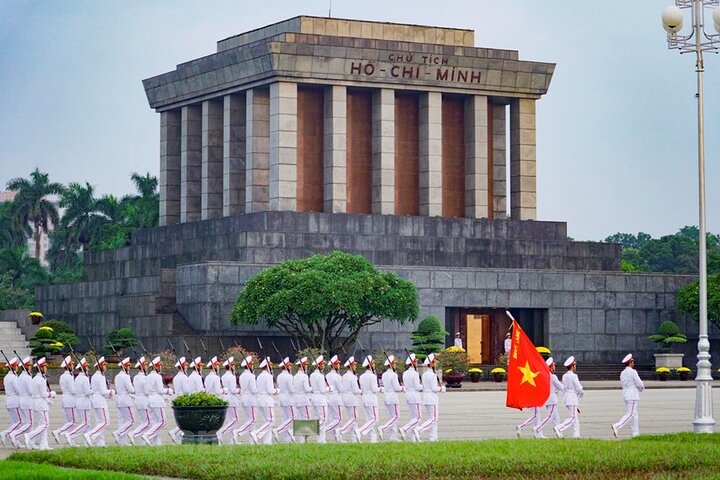 Full Day Private Highlights Tour and Cultures in Hanoi City