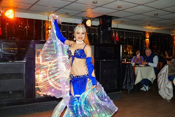 Istanbul Bosphorus Dinner Cruise & Turkish Night Show Istanbul Bosphorus Dinner Cruise & Turkish Night Show