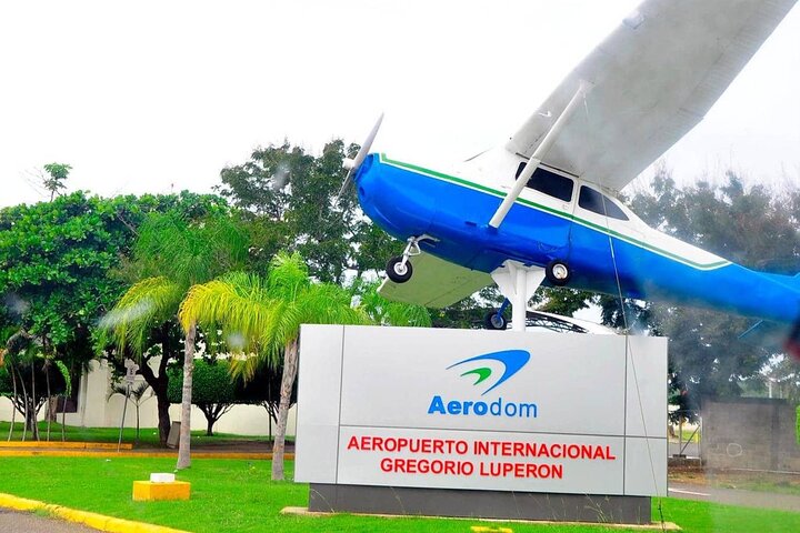 Transfer Premium Airport POP to your Destination