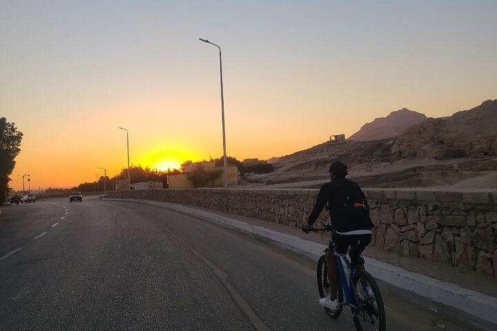 West Bank Luxor Bike Tour: Valley of the Kings & Hatshepsut West Bank Luxor Bike Tour: Valley of the Kings & Hatshepsut
