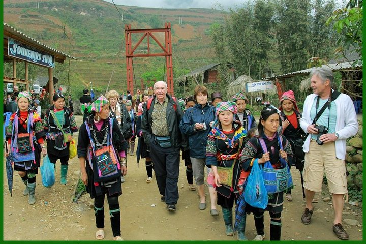 Sapa Easy Trekking For Seniors -4 Hours- The Stunning Rice Fields