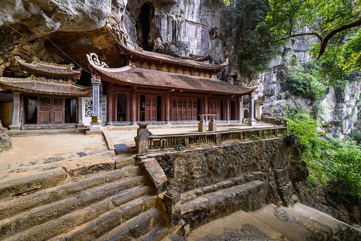From Ninh Binh: Explore Hoa Lu, Trang An, Bich Dong & Mua Caves