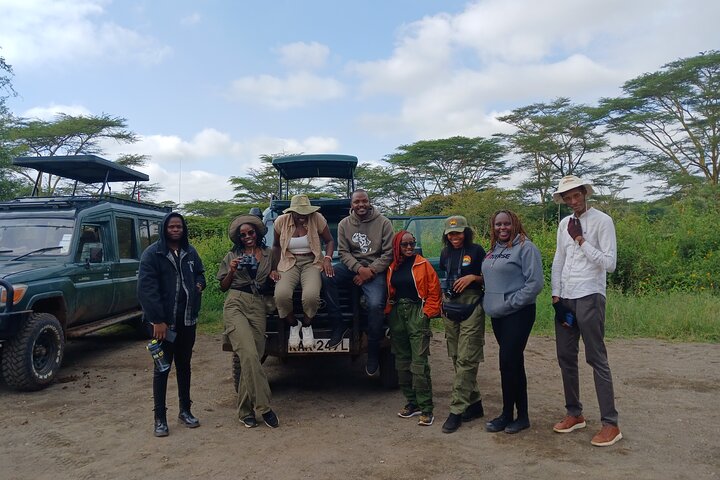 Private Nairobi Park Tour & Sheldrick or Giraffe-Free WI FI Private Nairobi Park Tour & Sheldrick or Giraffe-Free WI FI