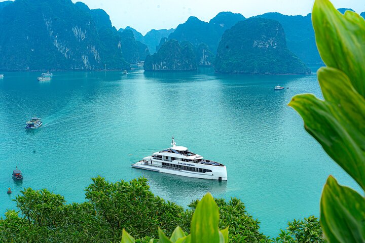 Discover Sung Sot Cave & Titop Island with Halong Symphony Cruise Discover Sung Sot Cave & Titop Island with Halong Symphony Cruise
