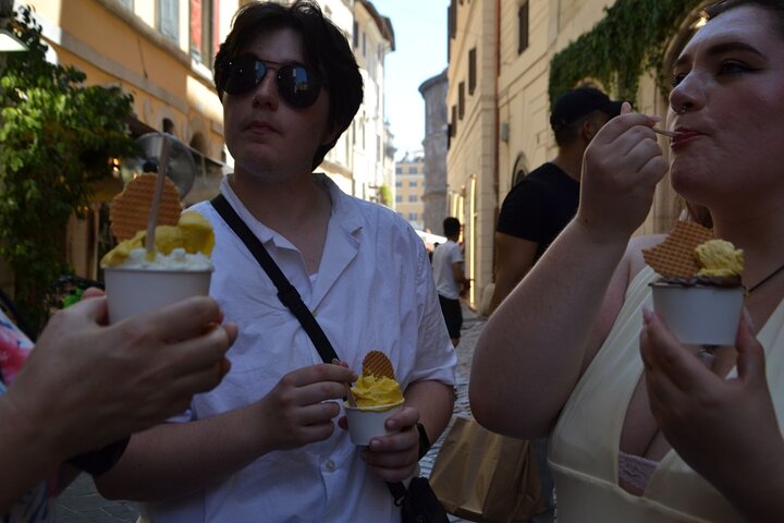 Celiac-Safe Gluten-Free Food Tour of Rome Pizza Gelato & Tiramisù
