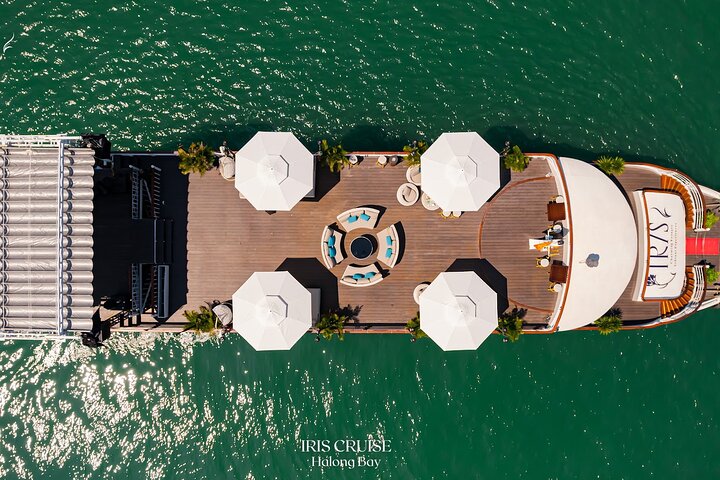 Iris Cruise 5 Star Luxury Halong Bay Day Tour from Harbor