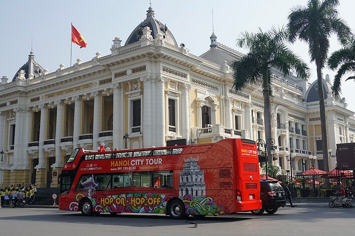Half-Day Hop On Hop Off Bus Tour in Hanoi Half-Day Hop On Hop Off Bus Tour in Hanoi