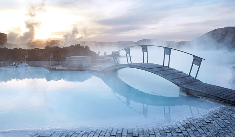 Golden Circle Small Group Tour and Blue Lagoon Transfers Golden Circle Small Group Tour and Blue Lagoon Transfers