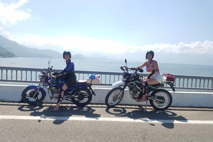 From Hue to Hoi An: Motorbike Tour Via Hai Van Pass (One Way)