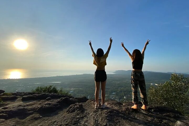 Phu Quoc Tien Son Dinh 1-Day Trekking Tour