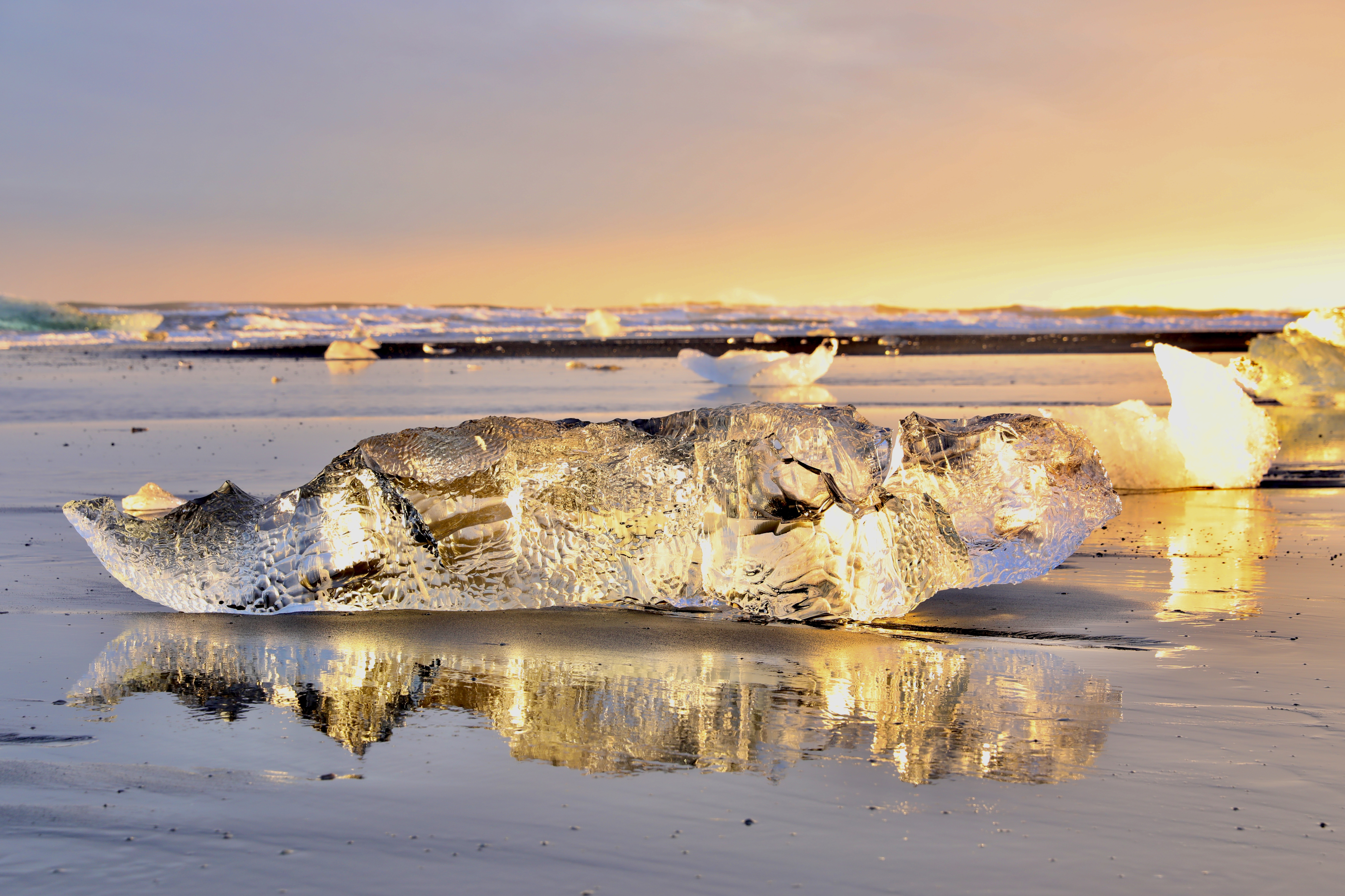 3 Day Golden Circle, South Coast & Glacier Lagoon Small-Group Tour