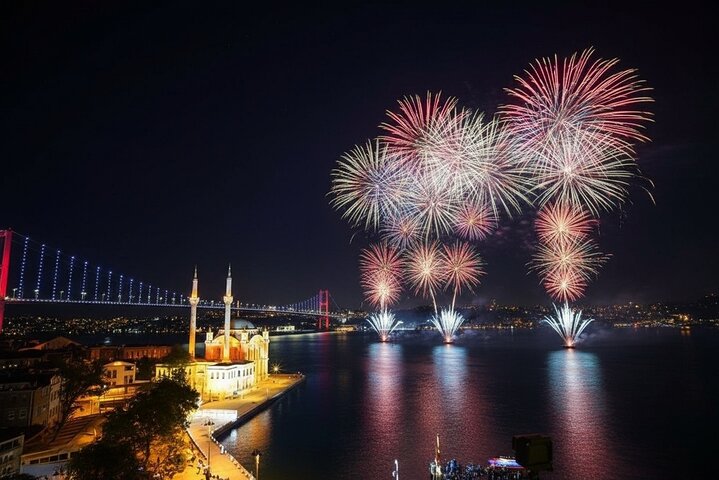 Istanbul Bosphorus New Year Dinner Cruise Party 2027 Istanbul Bosphorus New Year Dinner Cruise Party 2027