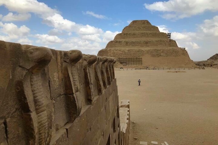 Private Tour to Giza Pyramids, Memphis, Saqqara and Camel Ride