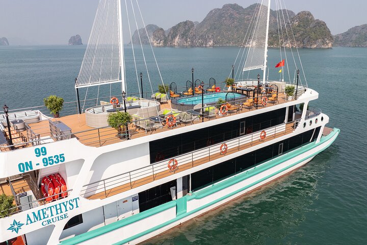 FROM HANOI: Luxury Day Tour Ha Long Bay on Amethyst Cruise