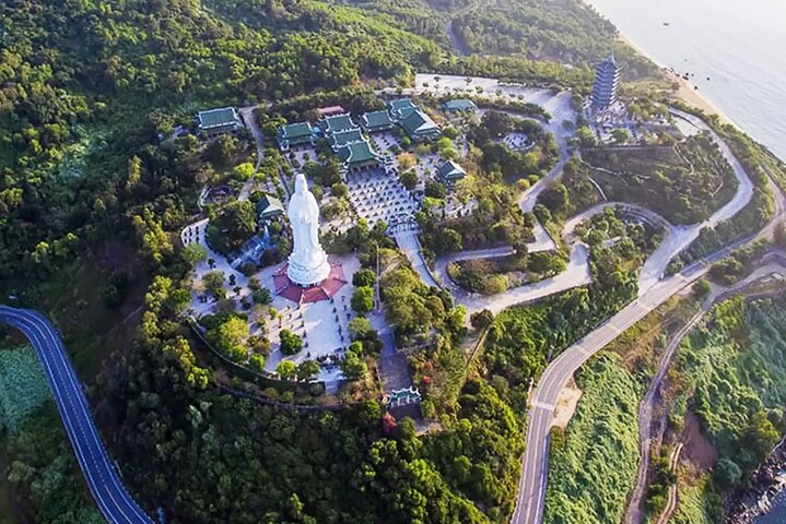 Marble Mountains-Lady Buddha-Am Phu Cave Small Group Tour