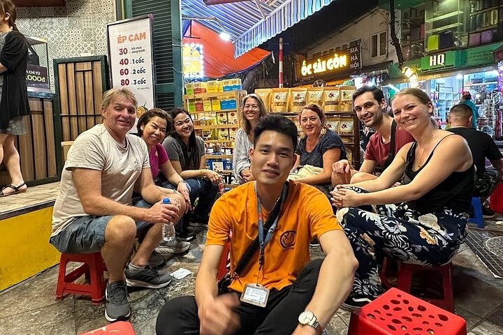 Hanoi Street Food Tour with Local Delicacies (3 Hours) Hanoi Street Food Tour with Local Delicacies (3 Hours)