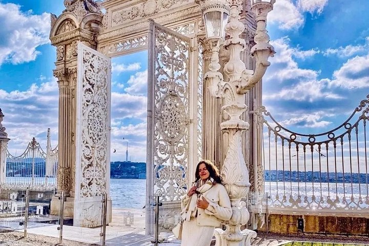 Istanbul Dolmabahce Palace Museum Skip-the-Ticket-Line Entry