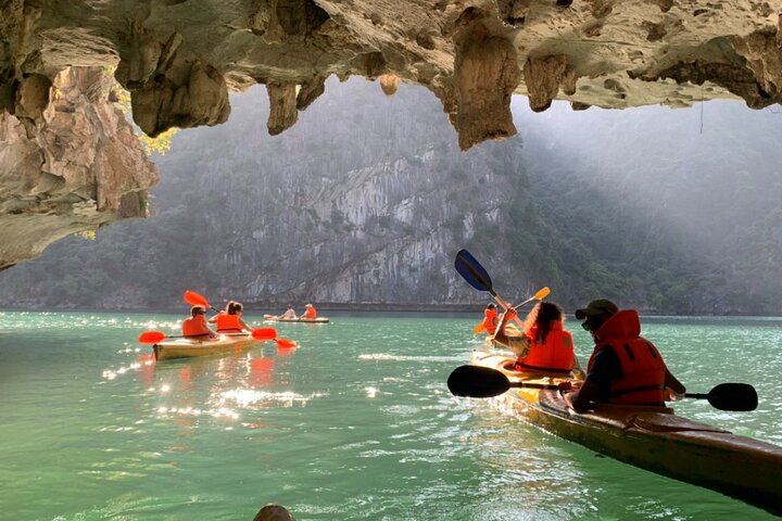 Lan Ha Bay Boutique Cruise 2D1N: Kayaking, Swimming and Biking Lan Ha Bay Boutique Cruise 2D1N: Kayaking, Swimming and Biking
