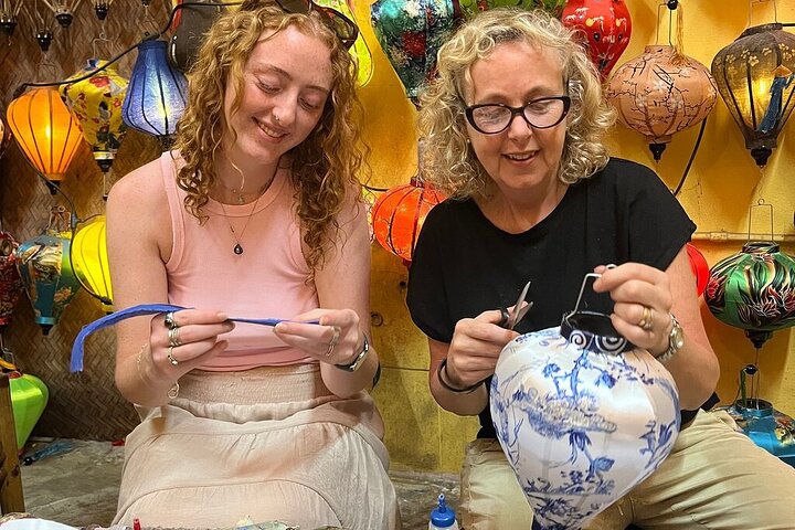 Hoi An Highlights: Basket Boat Ride & Lantern Making Experience