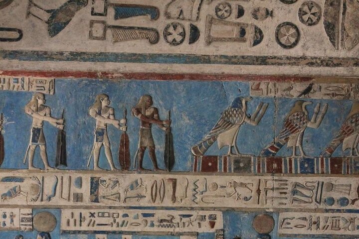 Dendera & Luxor Temples: 7-Hour Private Tour with Guide & Tickets
