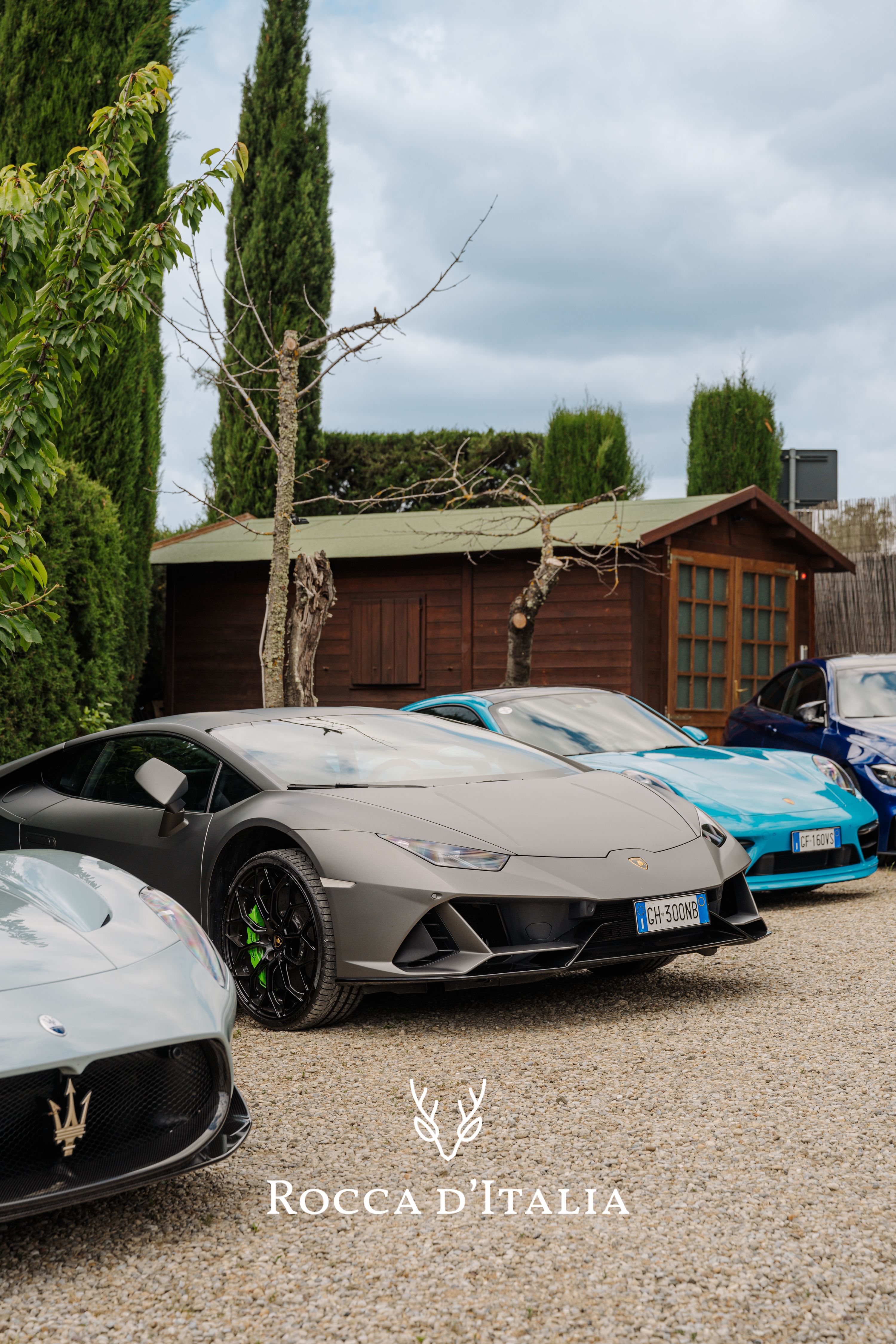 Supercar, Wine Tasting & Castello di Brolio Experience