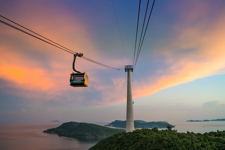 Full Day 3 Island Tour by Boat and Cable Car