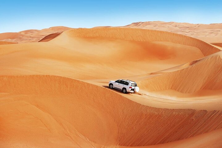 Doha Golden Dune Safari | Dune Bashing| Sandboarding| Inland sea Doha Golden Dune Safari | Dune Bashing| Sandboarding| Inland sea