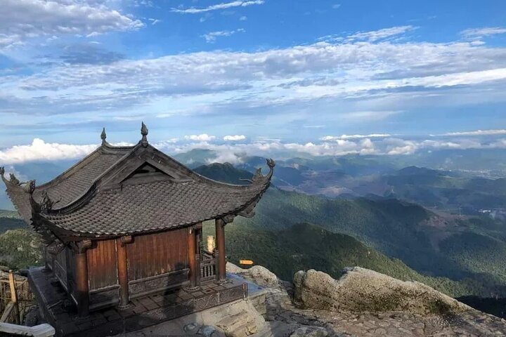 From Hanoi: Private Spiritual & Scenic Journey to Yen Tu Mountain