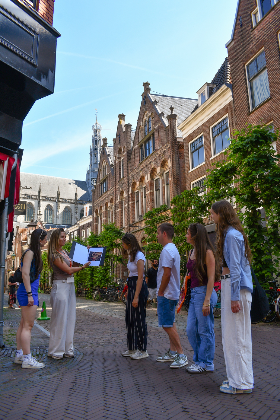 2 Hours Walking Tour Throughout History & Highlights of Haarlem