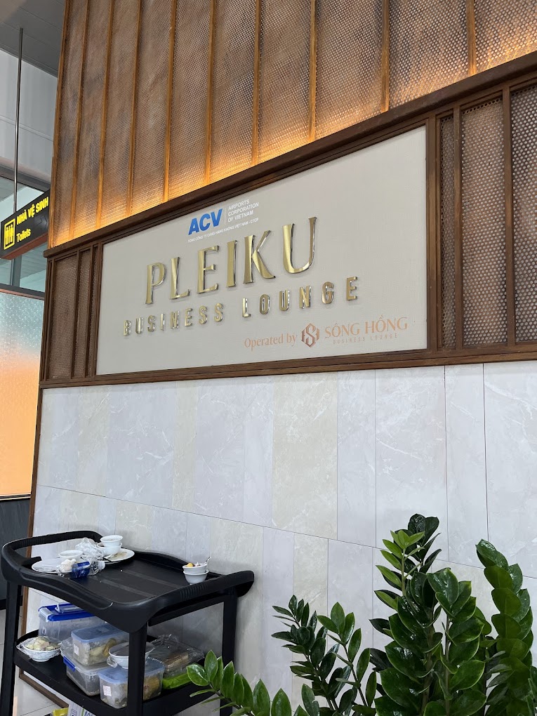 AIRPORT LOUNGE – DOM – PLEIKU AIRPORT