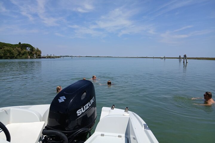 Swimming Experience in the Venetian Lagoon (Private Tour)