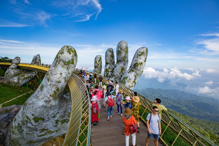 Da Nang: BA NA HILLS AND GOLDEN BRIDGE FULL-DAY ADVENTURE