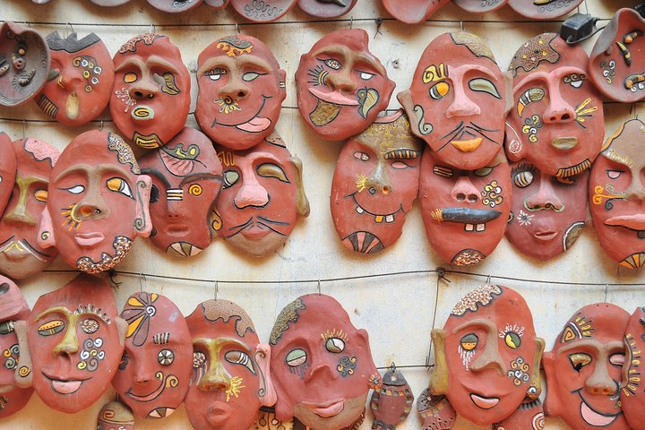 BAT TRANG, DONG HO, AND BUT THAP PAGODA CULTURAL TOUR