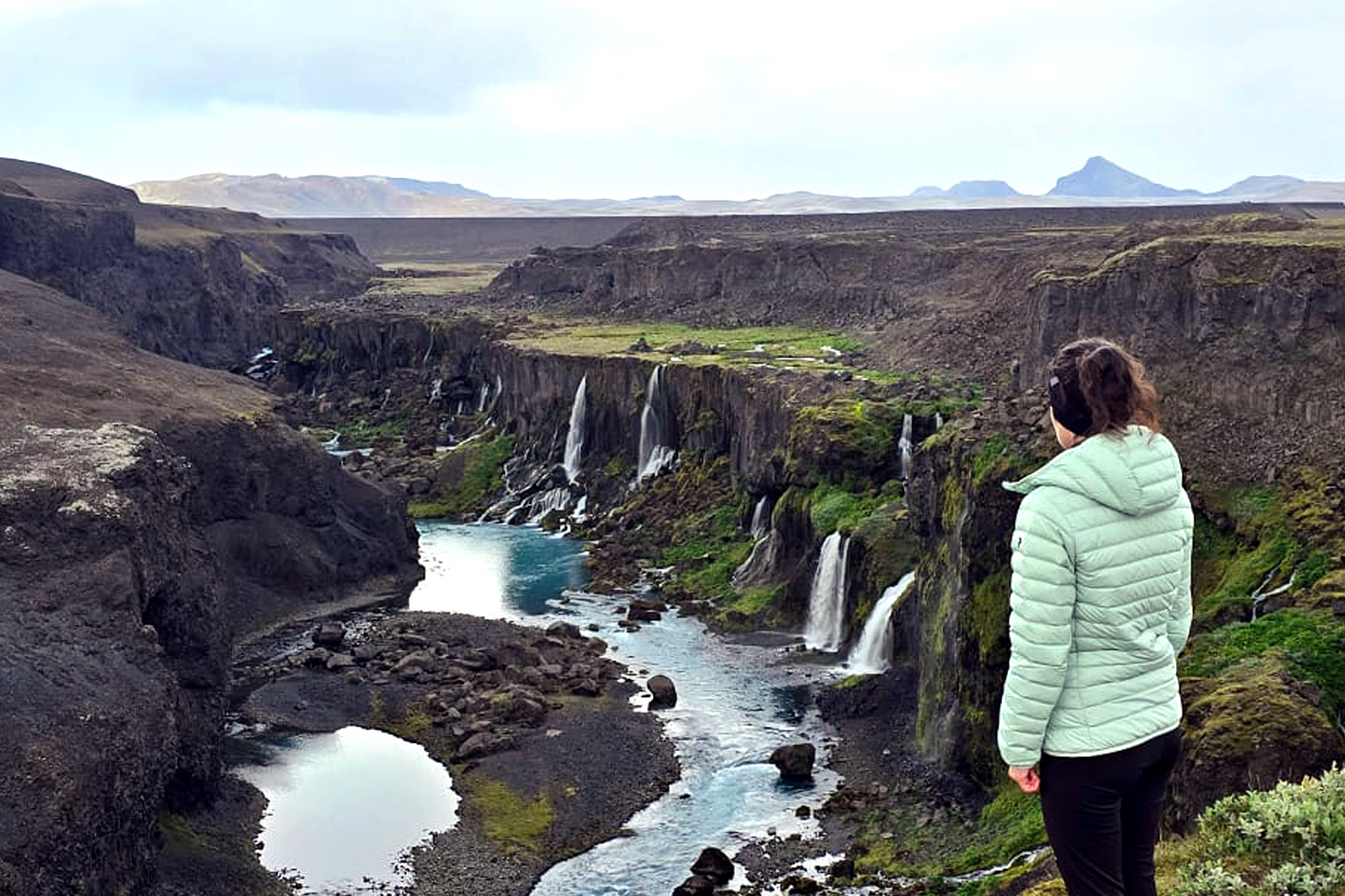 Landmannalaugar Hike and the Valley of Tears in a 4×4 Super