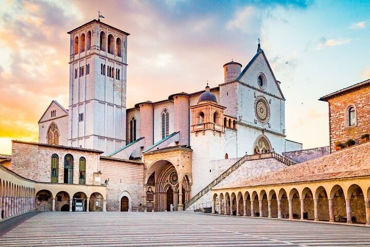 From Rome Private Day to Assisi and Orvieto