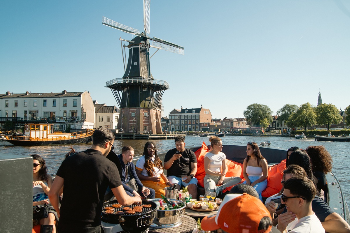 Private BBQ on Board Haarlem Cruise