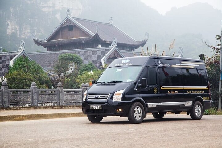 Ninh Binh Day Tour by Luxury Transfer from HANOI (Group of 9)