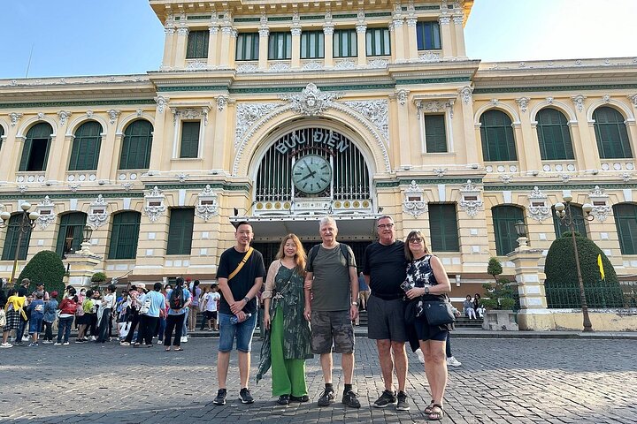 Saigon City and Cu Chi Tunnels Private Guided Tour Saigon City and Cu Chi Tunnels Private Guided Tour