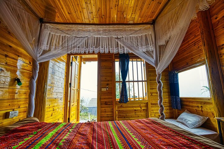 3-Day Trekking Adventure of Sapa from Hanoi – Stay Ta Van Village