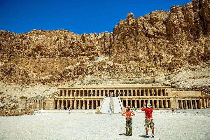 Half Day Tour:Valley of Kings, Hatshepsut TempIe, VaIIey Queens Half Day Tour:Valley of Kings, Hatshepsut TempIe, VaIIey Queens