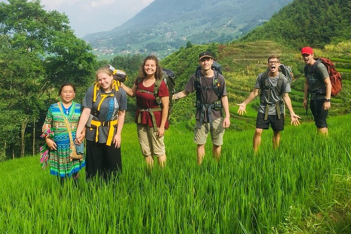 5 Hours Trekking with Terraced Rice Field in Sapa 5 Hours Trekking with Terraced Rice Field in Sapa