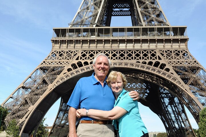 Private Half Day Trip From Paris to Fontainebleau Private Half Day Trip From Paris to Fontainebleau