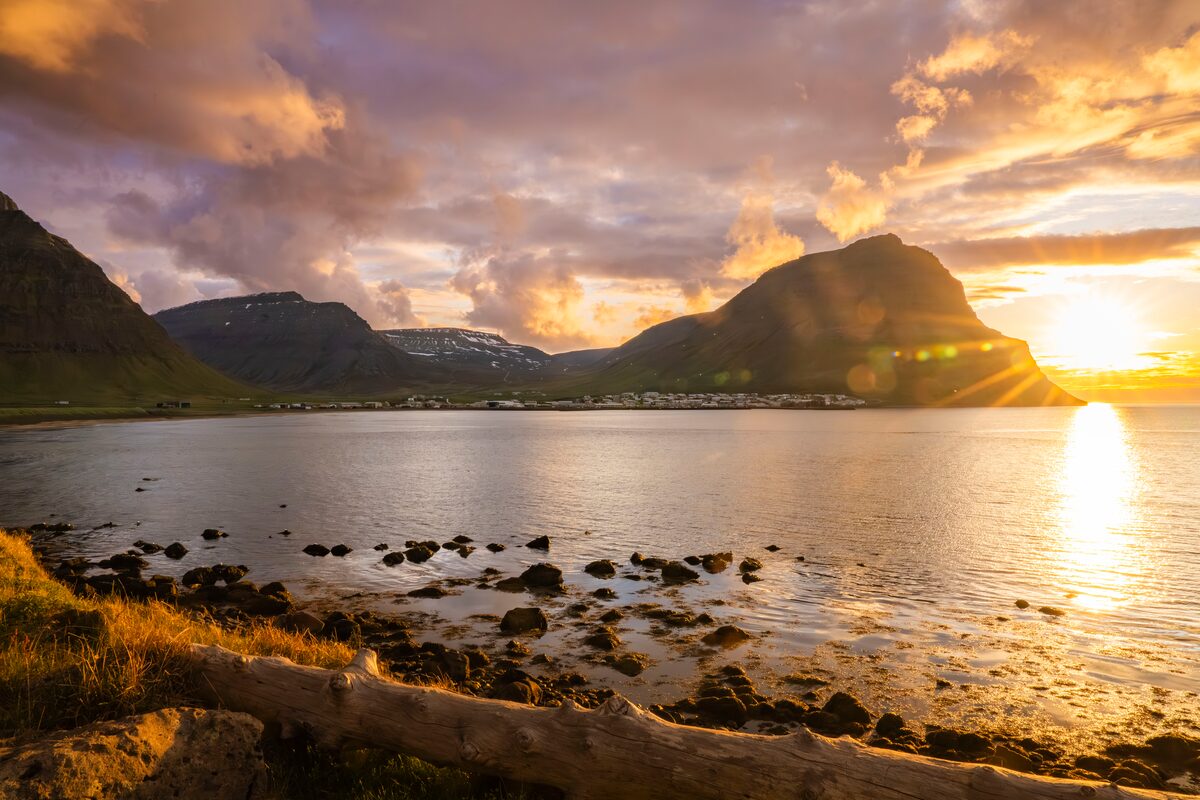 9 Day - Around Iceland & Wild Westfjords 9 Day – Around Iceland & Wild Westfjords