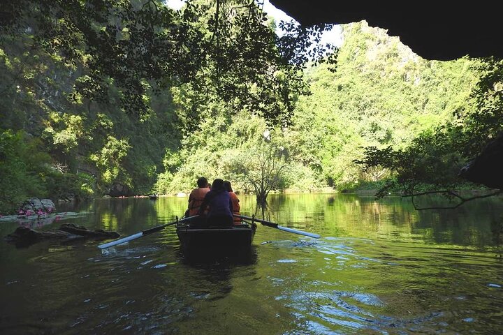 Private tour: Hoa Lu – Halong Bay On Land Day Tour