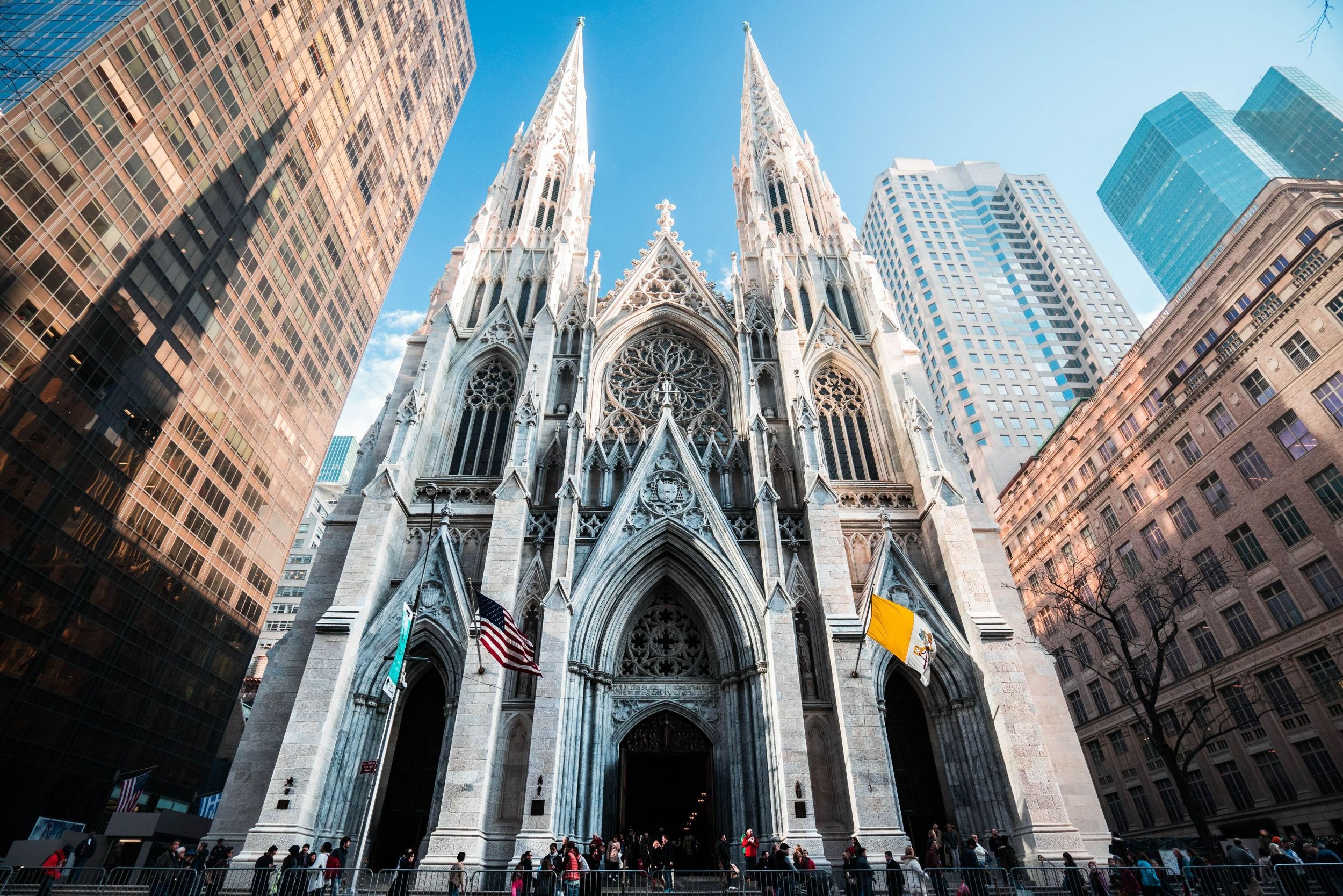 NYC: St. Patrick's Cathedral Official Self-Guided Audio Tour NYC: St. Patrick’s Cathedral Official Self-Guided Audio Tour