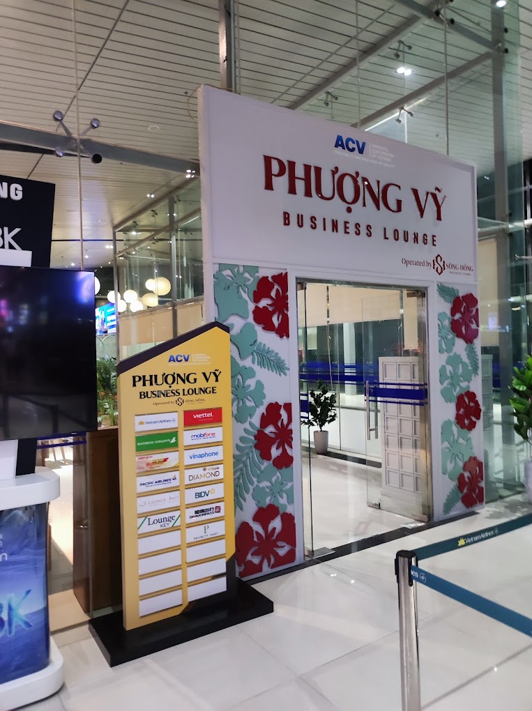 AIRPORT LOUNGE – DOM – CAT BI AIRPORT